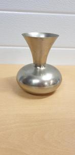 vaas rvs vintage merk jeka tiel holland, Huis en Inrichting, Woonaccessoires | Vazen, Ophalen of Verzenden