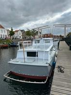 Parlevinker 8,1 x 2,95 m varend casco, Watersport en Boten, Ophalen, Staal, 50 pk of meer, Diesel