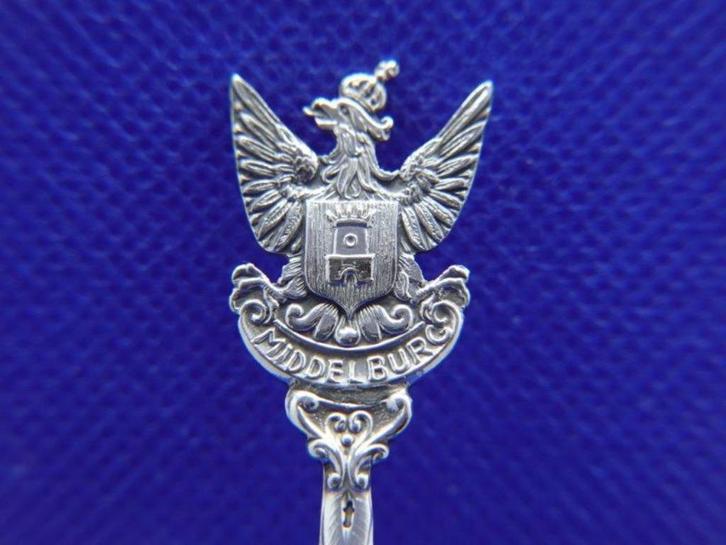 Zilveren Lepeltje: Middelburg Gemeentewapen, Antiek en Kunst, Antiek | Bestek, Verzenden