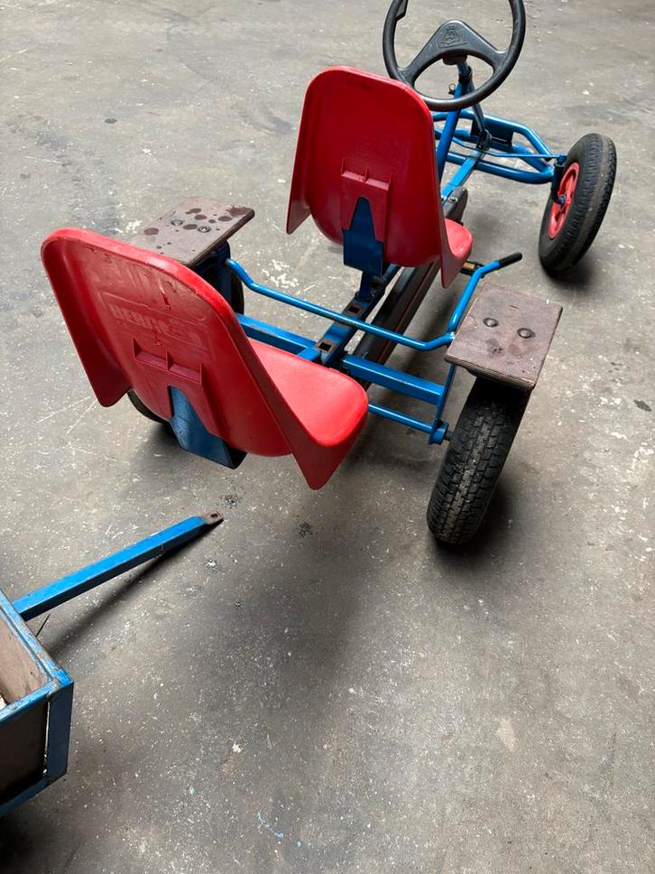 Berg Duo Skelter met Aanhanger, Kinderen en Baby's, Speelgoed | Buiten | Voertuigen en Loopfietsen, Gebruikt, Trapvoertuig, Ophalen