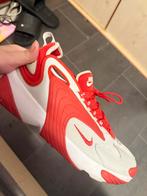 Nike zoom 2K red&white, Kleding | Heren, Schoenen, Overige kleuren, Nike, Ophalen of Verzenden, Sneakers of Gympen