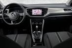 Volkswagen T-Roc 1.5 TSI Style | Trekhaak | Parkeersensoren, Stof, 4 cilinders, 150 pk, Bedrijf