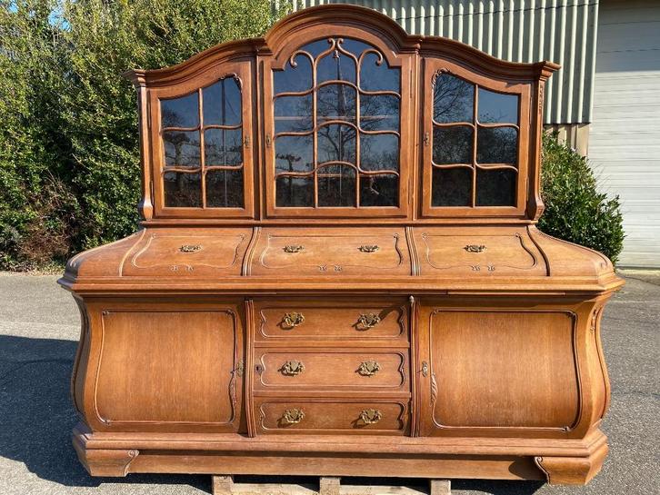 Grote antieke buffetkast / jachtkast van hout., Antiek en Kunst, Antiek | Meubels | Kasten, Ophalen