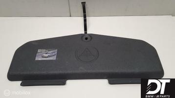 Gereedschap houder BMW 8-serie E31 E38 E39 71111180684 beschikbaar voor biedingen