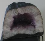 Kapelvormige AMETHYST Kristalgeode van 28,2 kilo., Verzamelen, Mineralen en Fossielen, Ophalen of Verzenden, Overige typen