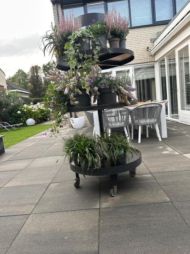 Grote planten etagère voor de tuin 170 hoog, Tuin en Terras, Bloembakken en Plantenbakken, Gebruikt, Metaal, Tuin, 60 cm of meer