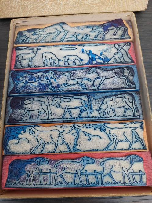 Prachtige oude schoolstempels kleuterklasmet originele doos, Antiek en Kunst, Antiek | Speelgoed, Ophalen