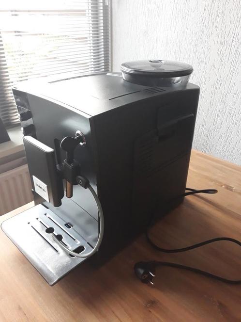 Siemens EQ5 Koffiebonen machine, Witgoed en Apparatuur, Koffiezetapparaten, Zo goed als nieuw, Koffiebonen, Koffiemachine, Ophalen