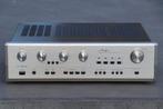 Accuphase E204, Audio, Tv en Foto, Versterkers en Receivers, Overige merken, Gebruikt, Ophalen of Verzenden, 60 tot 120 watt