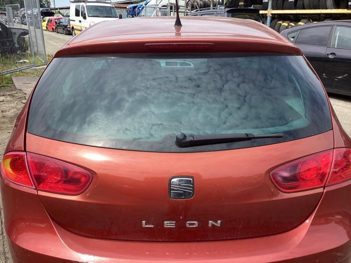 Achterklep van een Seat Leon (LS3X), Auto-onderdelen, Carrosserie en Plaatwerk, Achterklep, Seat, Gebruikt, 3 maanden garantie