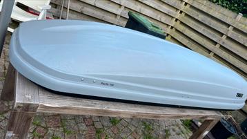 Thule Pacific 700 Huren beschikbaar voor biedingen