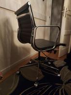 Eames ea 118 (kopie); zwart leer, Ophalen, Gebruikt, Zwart, Bureaustoel