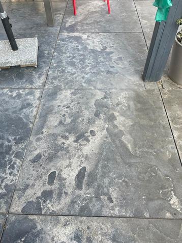 Tegels Chinese hardsteen 1-1 m 38m2 beschikbaar voor biedingen