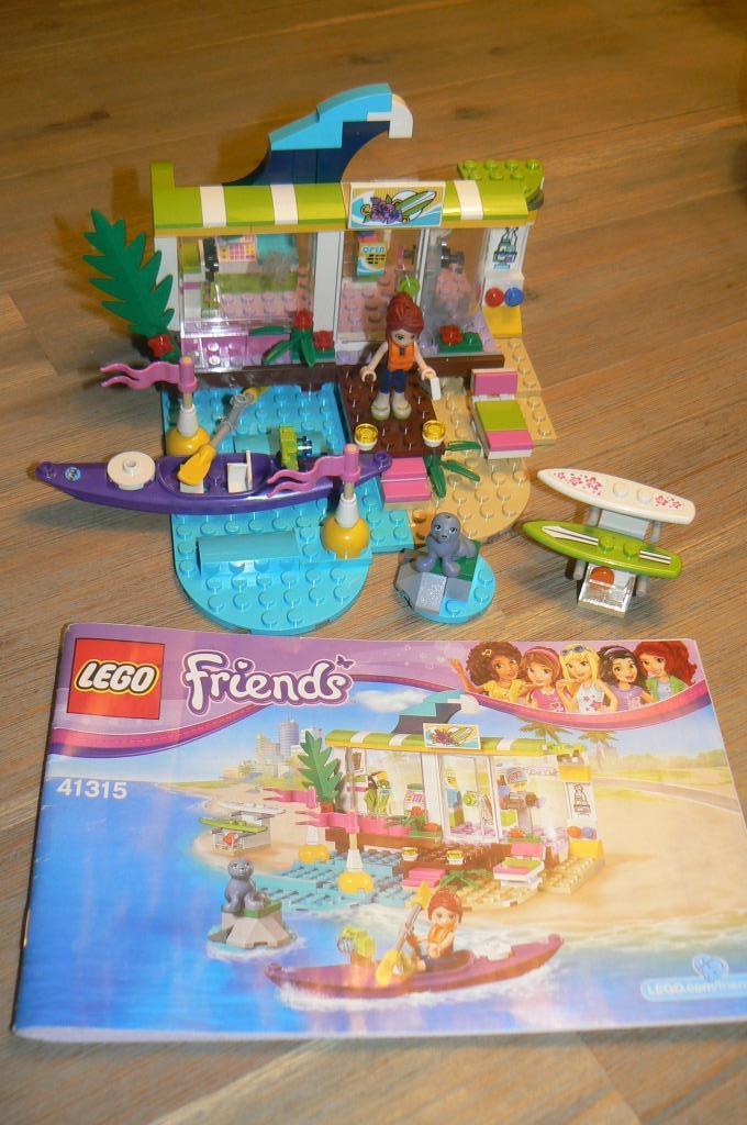 Te koop: Lego Friends/Frozen 20 stuks Surfshop/dierenambu, Kinderen en Baby's, Speelgoed | Duplo en Lego, Gebruikt, Lego, Ophalen of Verzenden