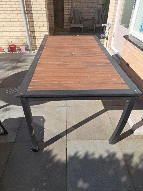 Tuintafel opknapper, Tuin en Terras, Tuintafels, Gebruikt, Rechthoekig, Hout, Ophalen