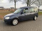 Opel Tour 1.4-16V Essentia (bj 2009), Auto's, Voorwielaandrijving, Gebruikt, Overige modellen, 4 cilinders
