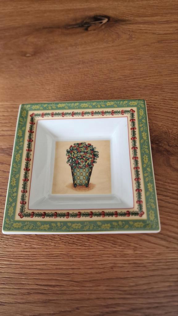 Villeroy Boch festive memories kerst schaaltje kerstservies, Huis en Inrichting, Keuken | Servies, Zo goed als nieuw, Schaal of Schalen
