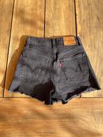 Levi's ribcage shorts maat 24, Ophalen of Verzenden, W27 (confectie 34) of kleiner, Zo goed als nieuw, Zwart