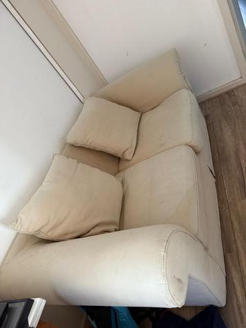 EKTORP 2-zitsbank te koop beschikbaar voor biedingen