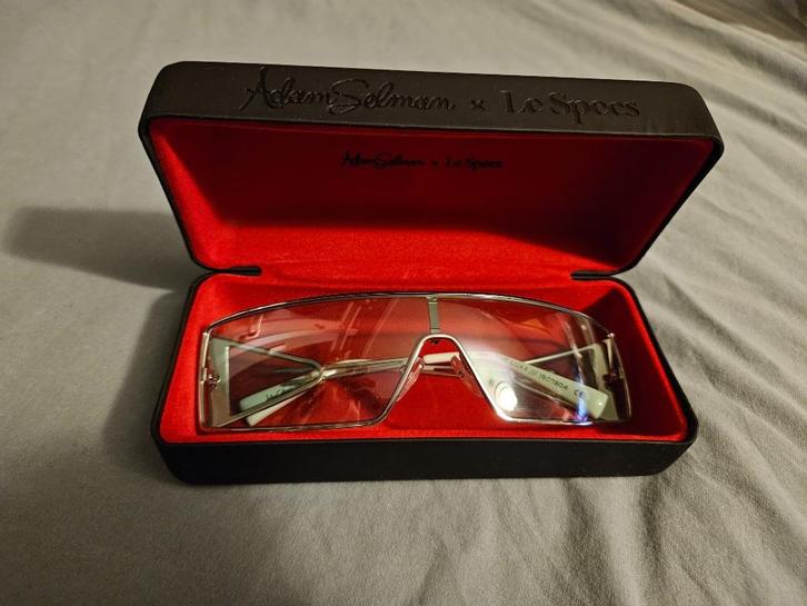 Le Specs x Adam Selman, Sieraden, Tassen en Uiterlijk, Zonnebrillen en Brillen | Dames, Nieuw, Zonnebril, Overige merken, Blauw