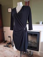 Rinascimento wikkel look jurk LBD L gratis verz in NL, Maat 38/40 (M), Verzenden, Zwart, Rinascimento