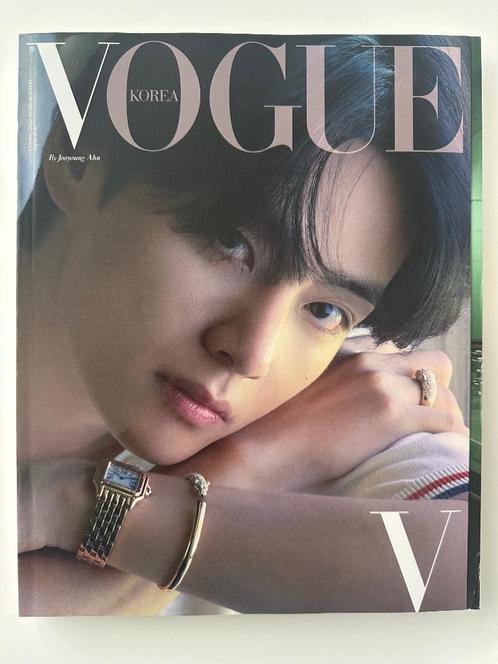 BTS Magazine Vogue Korea October 2022 Taehyung Cover, Verzamelen, Muziek, Artiesten en Beroemdheden, Zo goed als nieuw, Boek, Tijdschrift of Artikel