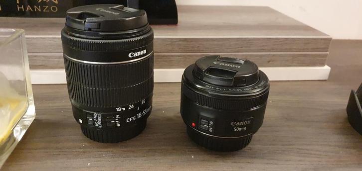 2 canon lenzen EF (-s) 18-55 IS + 50mm 1.8 STM, Audio, Tv en Foto, Fotografie | Lenzen en Objectieven, Zo goed als nieuw, Standaardlens
