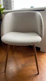 2 eetkamer stoelen van sostrene grene boucle creme, Huis en Inrichting, Stoelen, Ophalen, Zo goed als nieuw, Wit, Twee