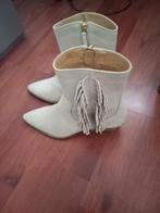 Laarsjes suede als nieuw 39, Kleding | Dames, Beige, Lage of Enkellaarzen, Ophalen of Verzenden, Zo goed als nieuw
