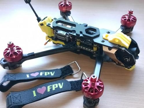 SpeedyBee Mario-5 HD Freestyle drone digital, Hobby en Vrije tijd, Modelbouw | Radiografisch | Helikopters en Quadcopters, Nieuw