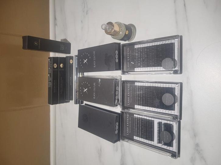 Lash Extend wimpers en accescoires nog nieuw in verpakking, Sieraden, Tassen en Uiterlijk, Uiterlijk | Cosmetica en Make-up, Zo goed als nieuw