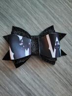 Wednesday Haarstrikje - Nieuw & Handgemaakt, Kinderen en Baby's, Kindermode-accessoires, Ophalen of Verzenden, Nieuw, Handgemaakt