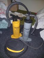 Drie diverse pompen, Caravans en Kamperen, Ophalen, Gebruikt, Handmatig