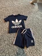 Adidas setje maat 86, Kinderen en Baby's, Babykleding | Maat 86, Adidas, Ophalen of Verzenden, Zo goed als nieuw, Setje