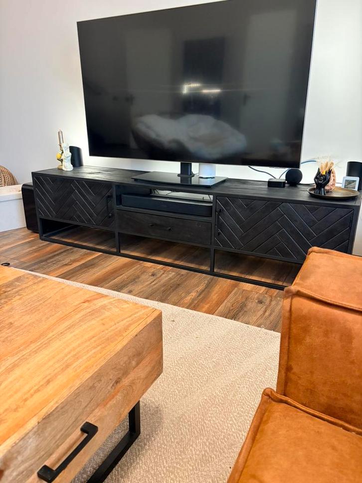 Scandi TV-meubel 210cm zwart mangohout, Huis en Inrichting, Kasten | Televisiemeubels, Zo goed als nieuw, Minder dan 100 cm, 200 cm of meer