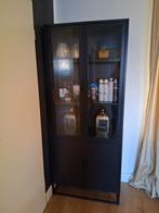 Vitrinekast - kast - metaal - zwart, Ophalen, Met deur(en), 50 tot 100 cm, Zo goed als nieuw