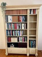 Boekenkast creme, Ophalen, Met plank(en), 100 tot 150 cm, 200 cm of meer