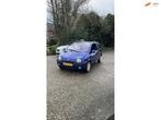 Renault Twingo 1.2 Cinétic met airco en stuurbekrachtiging, Auto's, Voorwielaandrijving, 4 cilinders, Origineel Nederlands, Bedrijf