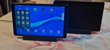 2 stuks Lenovo Tablet + dockingstation. beschikbaar voor biedingen