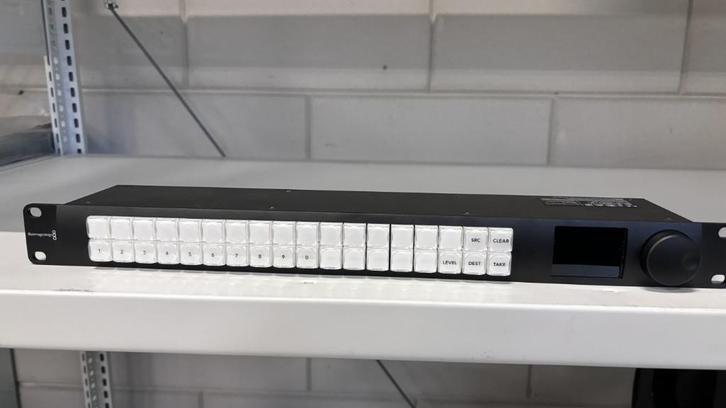 Blackmagic Smart Videohub Master Control Pro  (incl. btw), Computers en Software, Routers en Modems, Nieuw, Verzenden