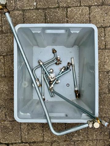 15mm buis en knelkoppelingen. beschikbaar voor biedingen