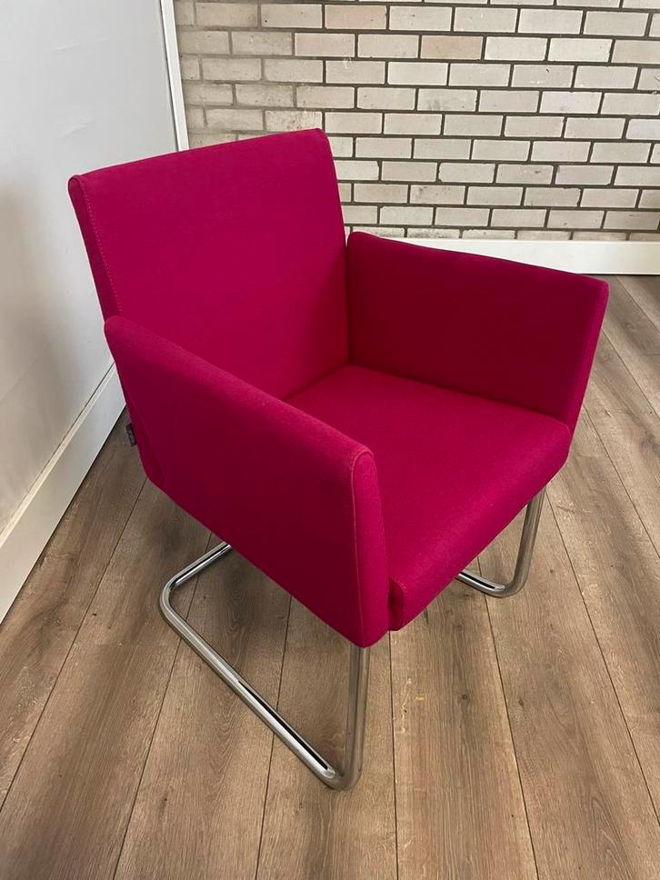 Artifort Paco eetkamerstoel, Huis en Inrichting, Stoelen, Ophalen of Verzenden