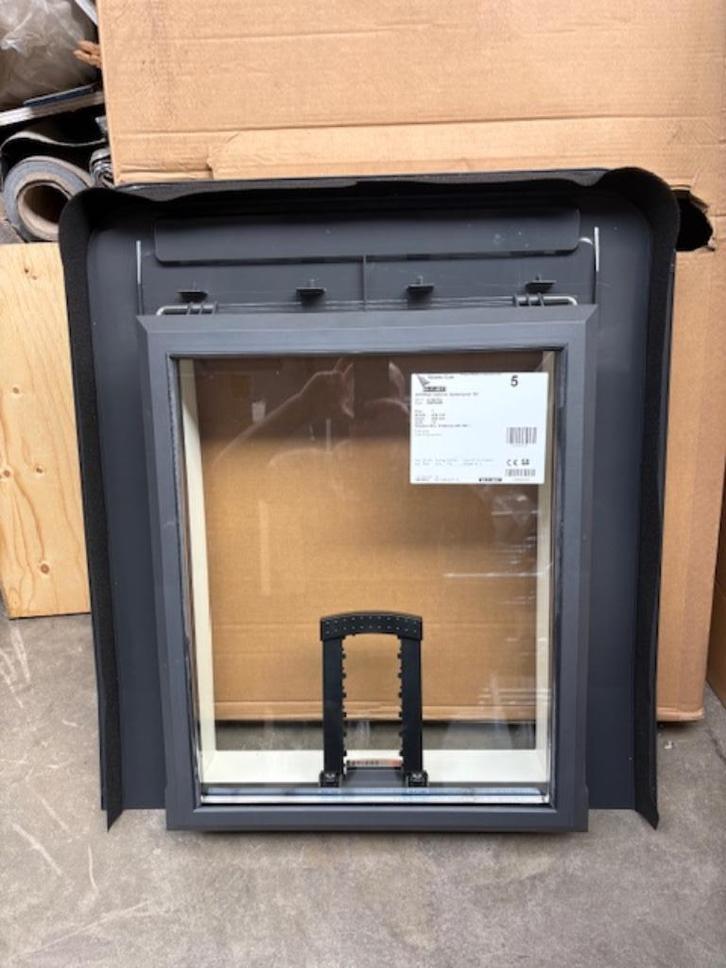 dakraam Ubbink Purilan Euro grijs dubbel glas, Doe-het-zelf en Verbouw, Glas en Ramen, Nieuw, Dakraam, Minder dan 80 cm, Minder dan 80 cm