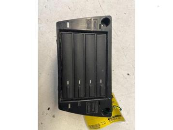 Cassettedeck (diversen) van een Volkswagen Corrado beschikbaar voor biedingen