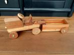 Houten speelgped trekker met wagen. Lekker robuust speelgoed, Ophalen of Verzenden, Gebruikt, Overige typen