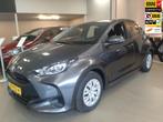 Toyota Yaris 1.0 VVT-i Active | Handgeschakeld | Rijstrookse, Voorwielaandrijving, 12 maanden, Stof, Gebruikt