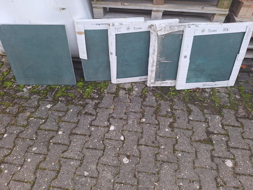 Mooie tegels te koop, groen met lichte brons kleur, Doe-het-zelf en Verbouw, Tegels, Ophalen, 40 tot 60 cm, 40 tot 60 cm, Nieuw
