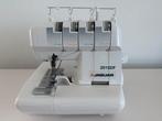 Overlockmachine Jaguar 2015DF, Ophalen, Zo goed als nieuw, Lockmachine, Singer