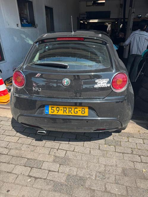 Alfa Romeo MiTo Diesel 2012 Zwart (ophalen met trailer), Auto's, Alfa Romeo, Particulier, MiTo, Diesel, A, Hatchback, Handgeschakeld