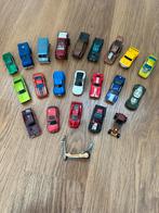 22 Hotwheels Speelgoedauto's, Kinderen en Baby's, Speelgoed | Speelgoedvoertuigen, Ophalen of Verzenden, Gebruikt
